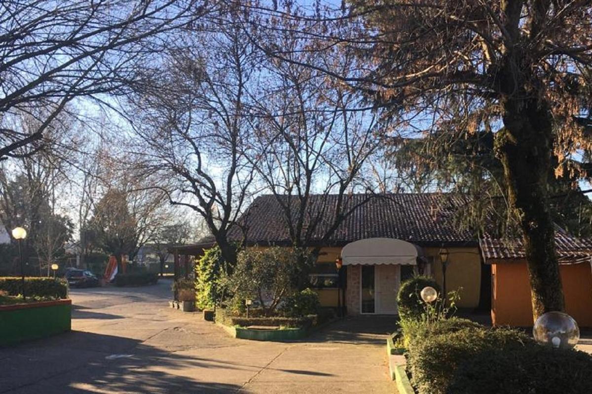 Risthotel Pianura 3* Busnago